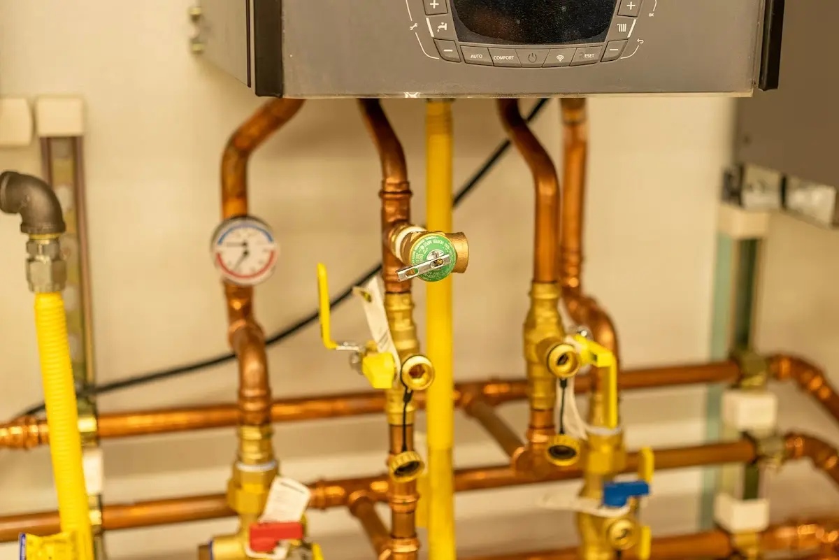 Licensed technician providing Sewer Cleanout for a homeowner in Ewing